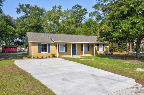 7515 Sandy Pines Ln, Myrtle Beach, SC, 29588-9607 | Card Image