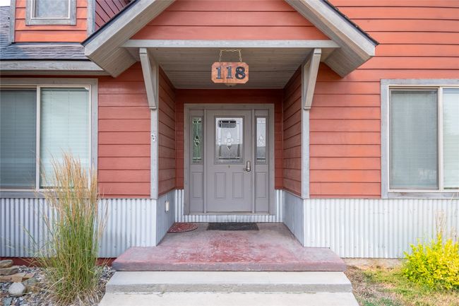 View of property entrance | Image 33