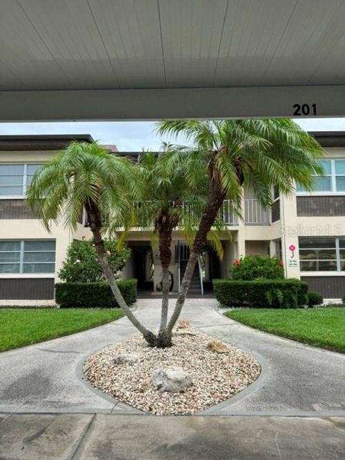 101-4743 Jasper Dr, New Port Richey, FL, 34652-3640 | Card Image