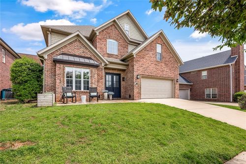 109 Se G Ct, Bentonville, AR, 72712-6024 | Card Image