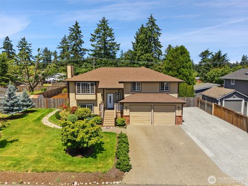 8709 232nd Street Ct E, Graham, WA, 98338-7035 | Card Image