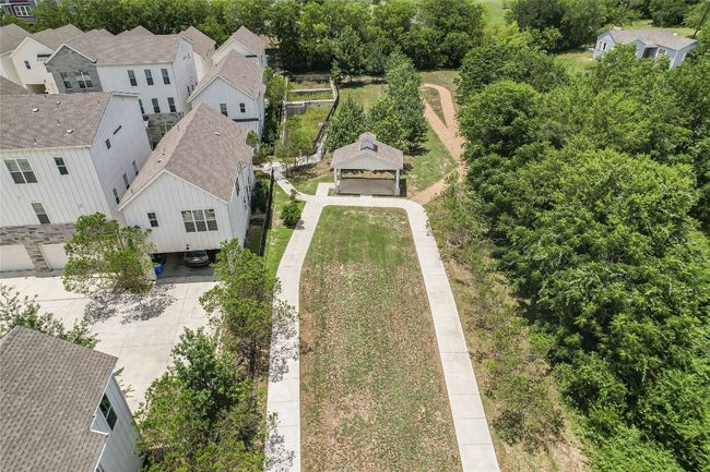 Aerial view of residential area | Image 38