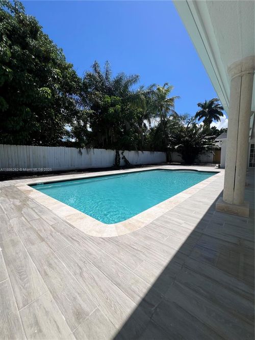 19771 Sw 84th Ave, Cutler Bay, FL, 33189-2015 | Card Image