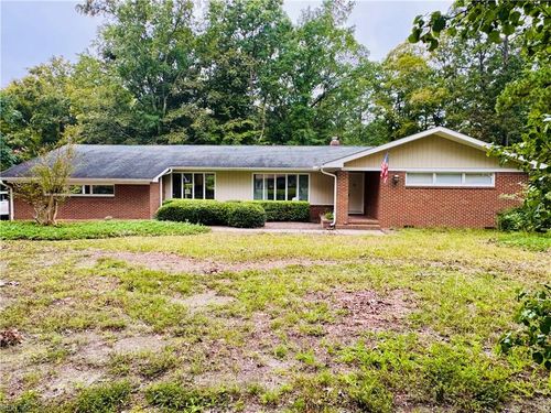 24420 Lovers Ln, Windsor, VA, 23487-5703 | Card Image