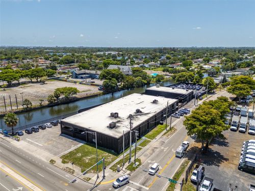 8700 Nw 7th Ave, Miami, FL, 33150-2362 | Card Image