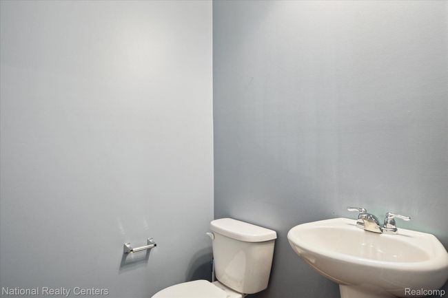 50540 Paine St, House other with 5 bedrooms, 4 bathrooms and null parking in Canton MI | Image 8