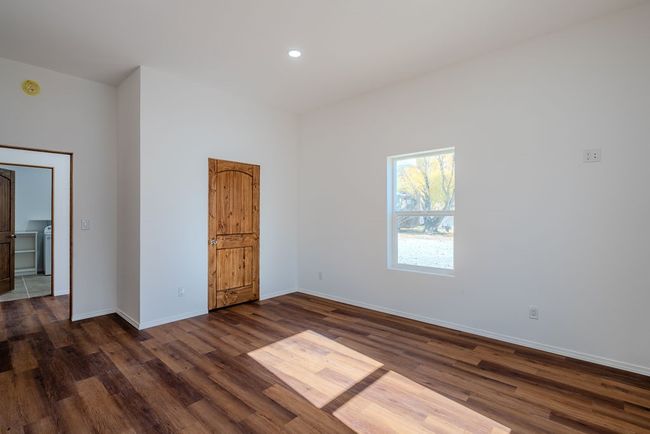 38 Private Drive 1548, House other with 4 bedrooms, 3 bathrooms and 10 parking in Hernandez NM | Image 23