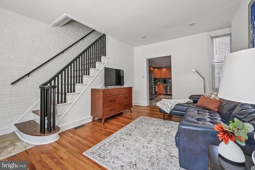 936 New Market St, PHILADELPHIA, PA, 19123-2306 | Card Image