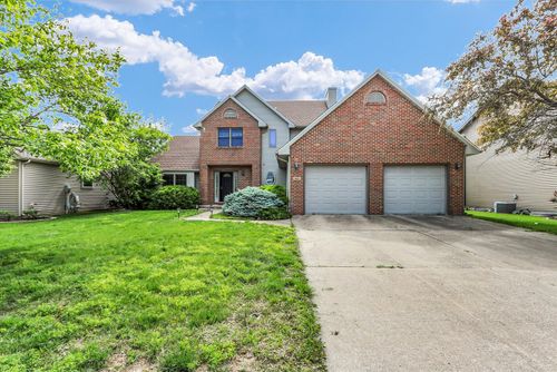 800 Lavender Dr, Savoy, IL, 61874-9323 | Card Image