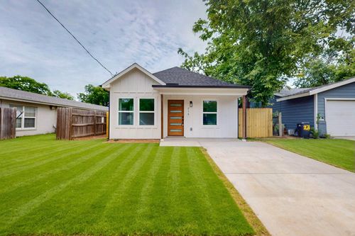 218 Locust St S, Sulphur Springs, TX, 75482-3923 | Card Image