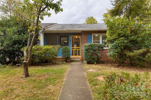 28 Spears Ave, Asheville, NC, 28801-1214 | Card Image