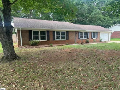 220 River Forest Drive, Boiling Springs, SC, 29316 | Card Image