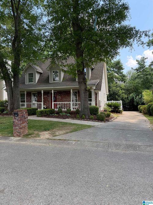 516 Oxford Cir, HOMEWOOD, AL, 35209-5150 | Card Image