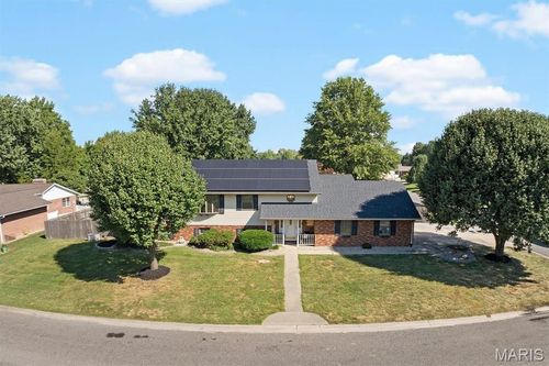 161 Stahl Dr, Smithton, IL, 62285-1405 | Card Image