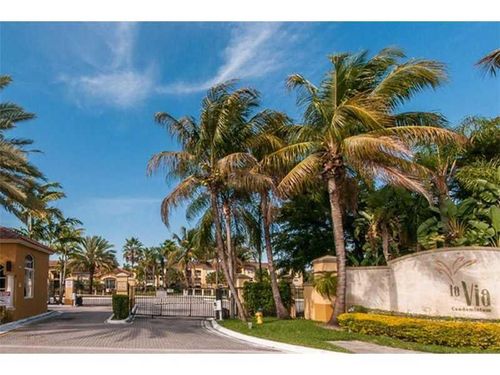 7-201-9620 Nw 2nd St, Pembroke Pines, FL, 33024-6274 | Card Image