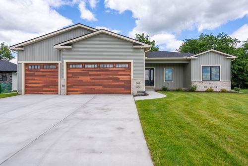 361 Linda Ln, Riverdale, IA, 52722-3274 | Card Image