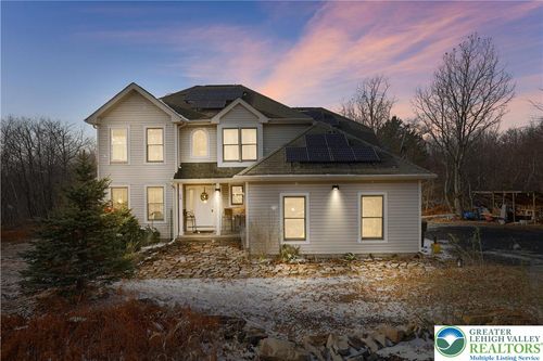 1392 Whispering Hills Ct, Effort, PA, 18330-7769 | Card Image