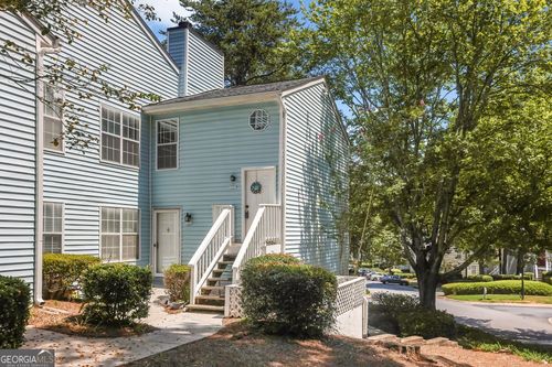 1008 Glenleaf Dr, Peachtree Corners, GA, 30092-6142 | Card Image