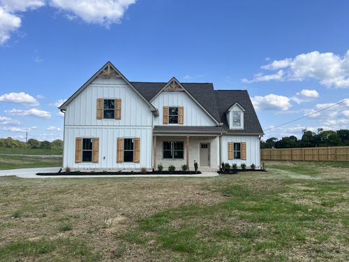 568 Hiwassee Rd, Lebanon, TN, 37087-9270 | Card Image