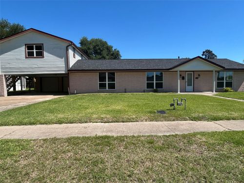 7110 Carver Ave, Texas City, TX, 77591-3640 | Card Image