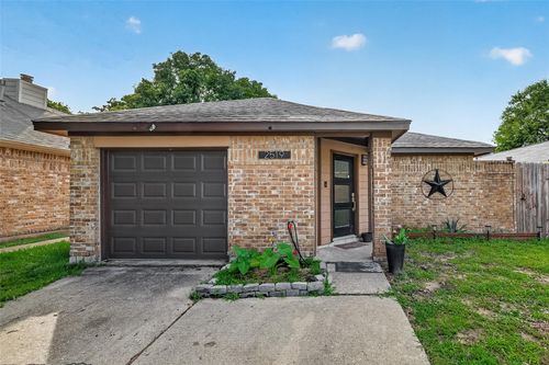 2519 Spring Dusk Lane, Spring, TX, 77373 | Card Image