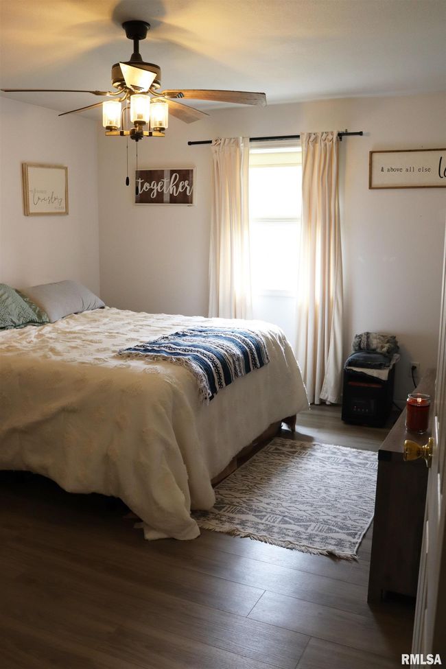 558 E Prospect St, House other with 3 bedrooms, 3 bathrooms and null parking in Farmington IL | Image 19