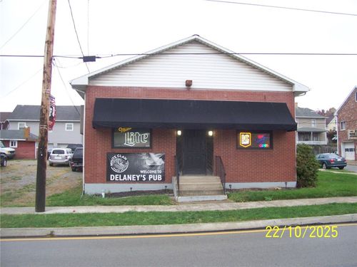 301 S 3rd St, Youngwood, PA, 15697-1628 | Card Image