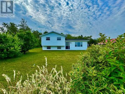 136 Birchy Point Rd, House other with 3 bedrooms, 2 bathrooms and null parking in Campbellton NL | Image 2