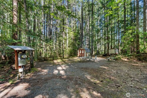 331 N. Dow Mtn. Drive, Hoodsport, WA, 98548 | Card Image