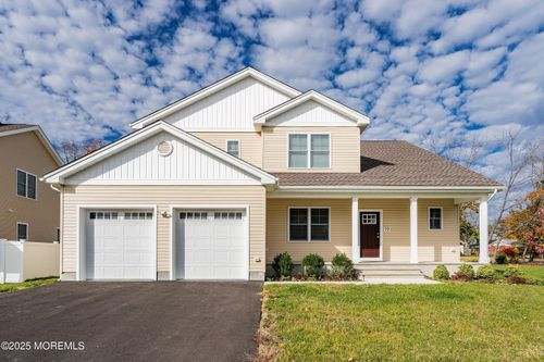 19 Patrick Ct, TOMS RIVER, NJ, 08755-6450 | Card Image