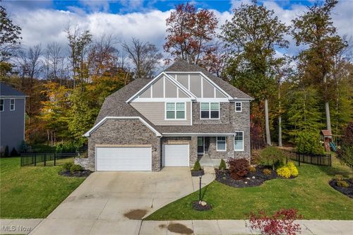 6882 Linden Ln, Independence, OH, 44131-4645 | Card Image