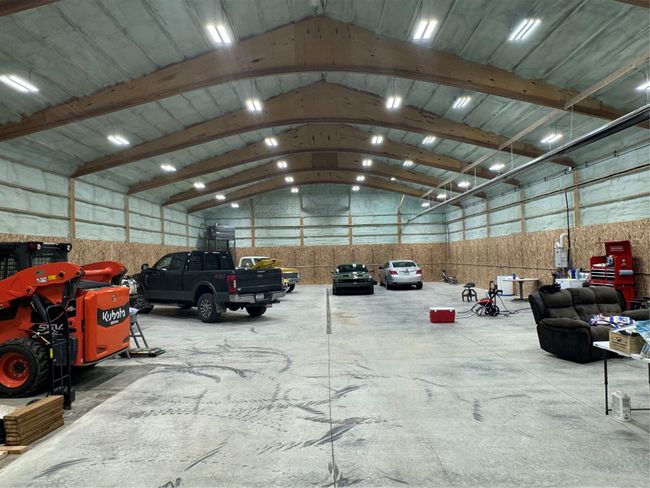 Massive space | Image 57