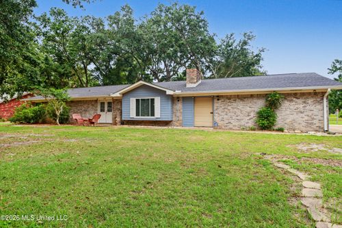 119 Muirfield Ct, Ocean Springs, MS, 39564-9037 | Card Image