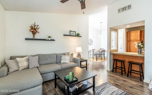 apt-98-6470 N Tierra De Las Catalinas, Tucson, AZ, 85718-2169 | Card Image