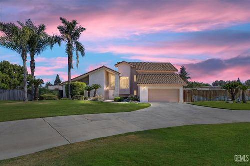15400 Mabel Ct, Bakersfield, CA, 93314-8860 | Card Image