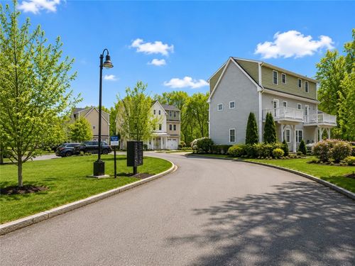 13-12 Park Ave, Narragansett, RI, 02882 | Card Image