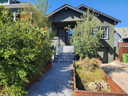 1920 E 24th St, Oakland, CA, 94606 | Card Image