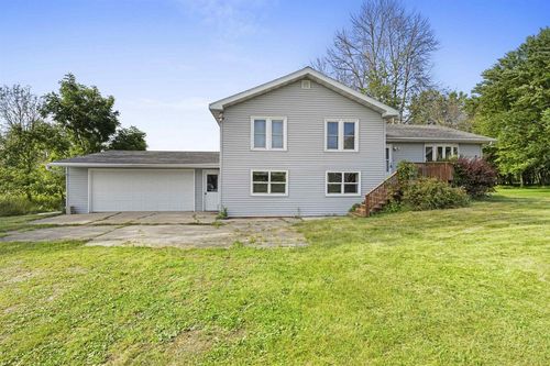 461 Van Horn Street, Berlin, WI, 54923 | Card Image