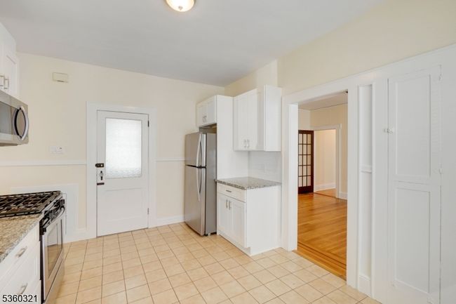 27 Field Rd, Home with 5 bedrooms, 2 bathrooms and null parking in Maplewood NJ | Image 14
