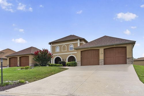 110 N Tuscany Dr, Hollister, MO, 65672-7100 | Card Image