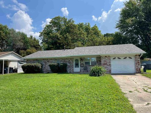 143 Howard Rd, Greenwood, IN, 46142-3734 | Card Image