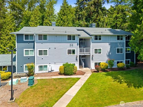 apt-c102-14010 Ne 181st Pl, Woodinville, WA, 98072-3586 | Card Image