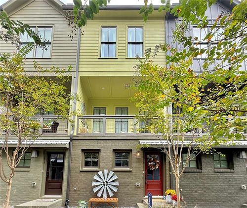 1054 Crest Cir Se, Atlanta, GA, 30312-2100 | Card Image