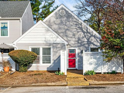 5009 Avenida Del Sol Dr, Raleigh, NC, 27616-4562 | Card Image