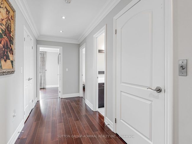 106 Disera Dr, Condo with 3 bedrooms, 3 bathrooms and 2 parking in Vaughan ON | Image 26