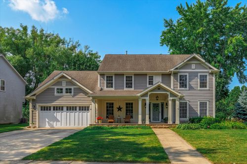 21 Windwood Ct, Sugar Grove, IL, 60554-4144 | Card Image