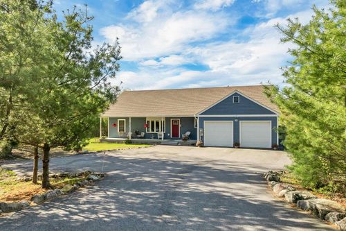 24 Drew Farm Rd, Brookfield, NH, 03872-4264 | Card Image