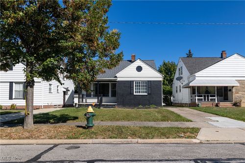 3811 Salisbury Rd, South Euclid, OH, 44121-1911 | Card Image