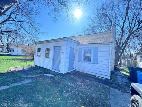 4928 Hughes Rd, Lansing, MI, 48910-6111 | Card Image