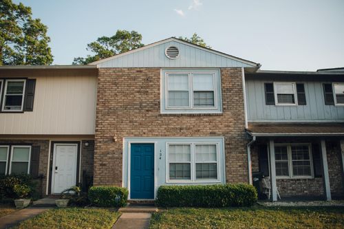 124 Brush Blvd, Goose Creek, SC, 29445-2729 | Card Image